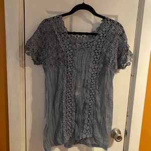 New top size M from Monoreno